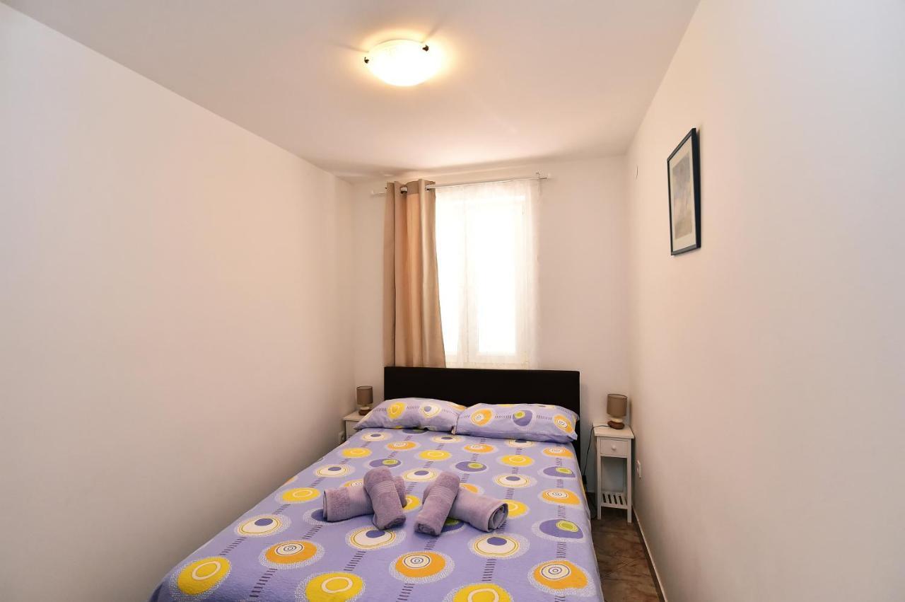 Apartments Luni II Baška Exterior foto