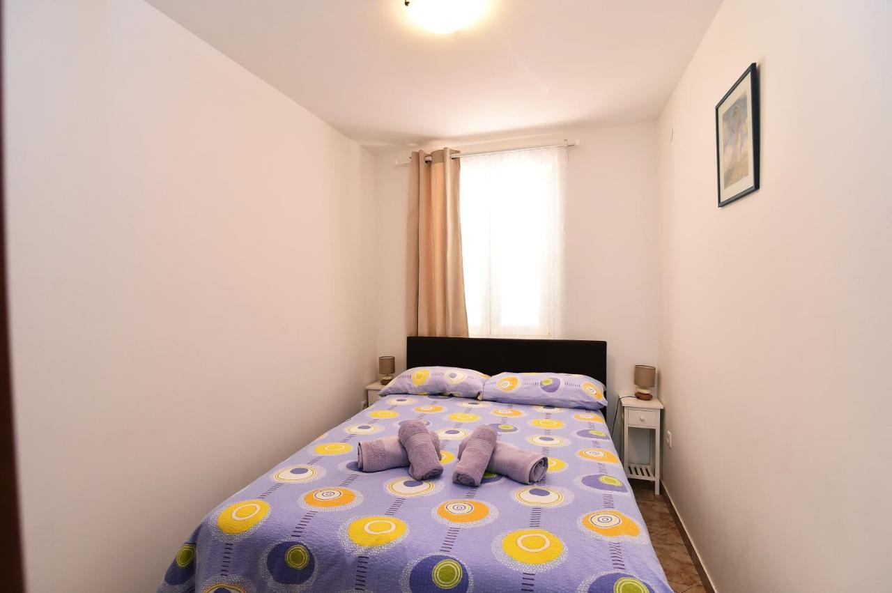 Apartments Luni II Baška Exterior foto